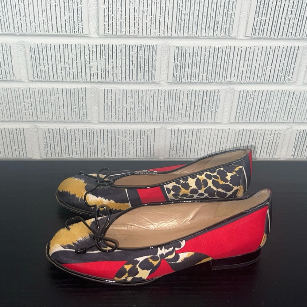 Stuart Weitzman Red and Black Leopard Print Flats